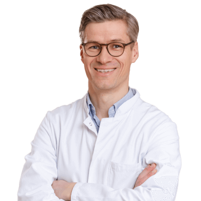 Professor Jörn Andreas Lohmeyer  specialized in Plastic Surgery
